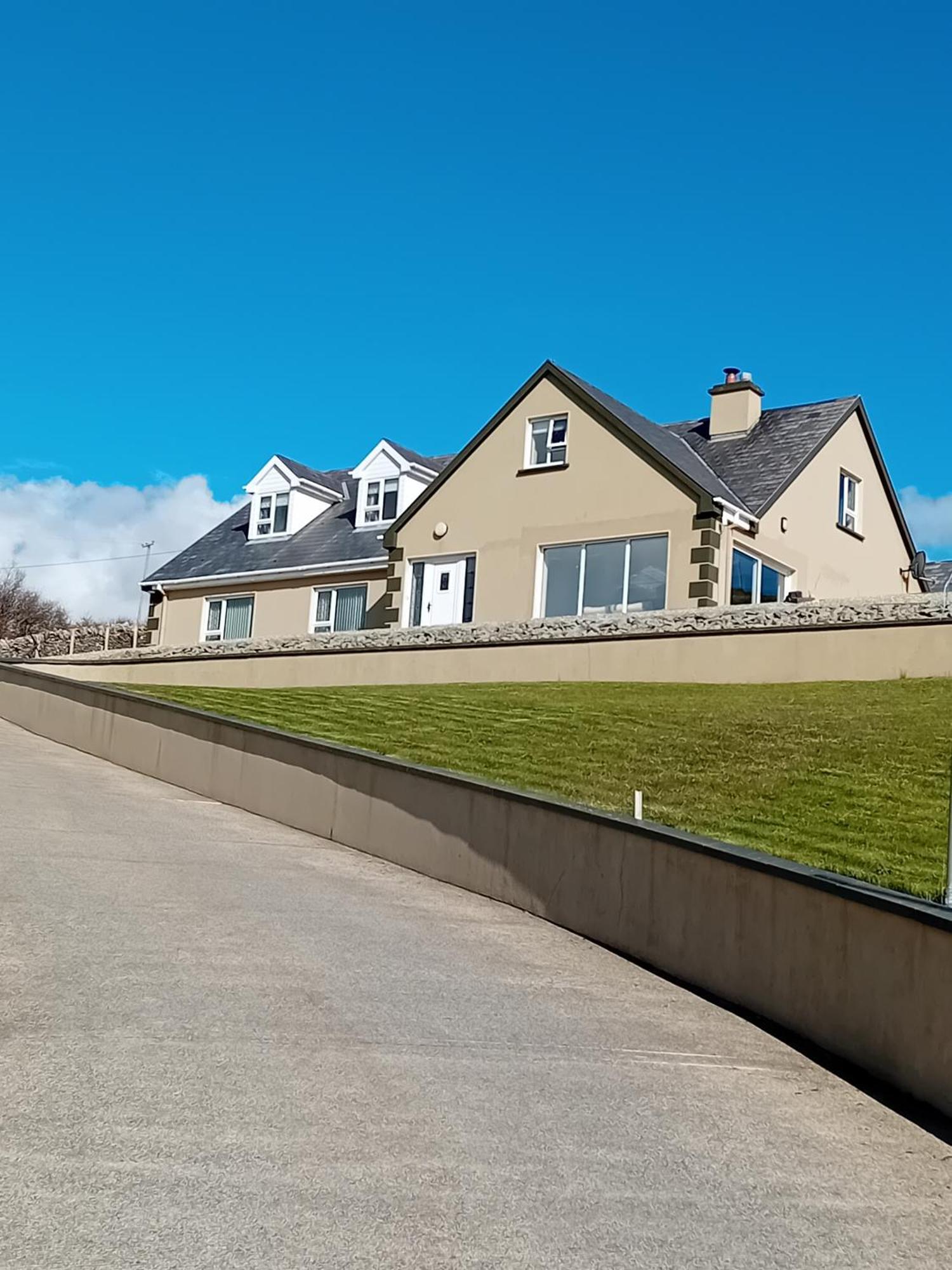 St Kieran'S Appartement Donegal Town Buitenkant foto